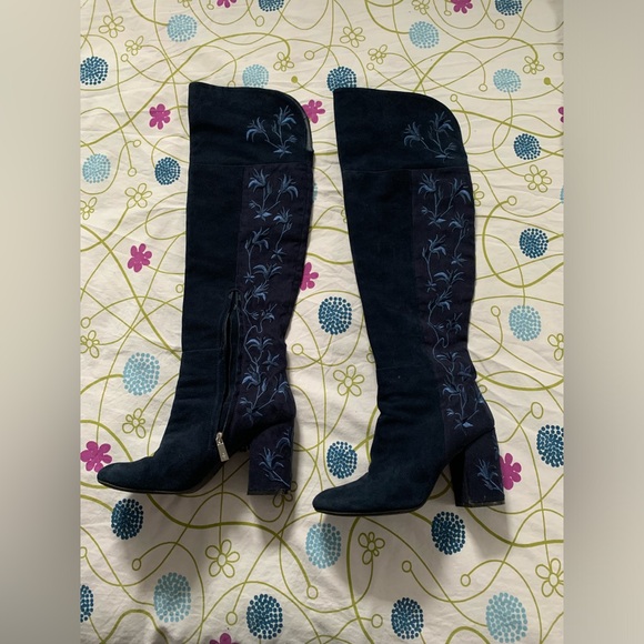 Kenneth Cole over the knee genuine suede boots - Picture 1 of 6